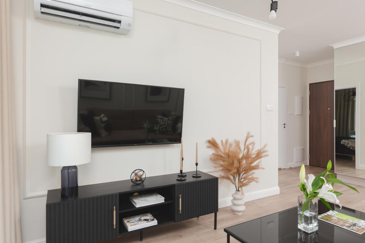 Mennica Residence Central Apartment By Renters Prestige Varsovia Exterior foto