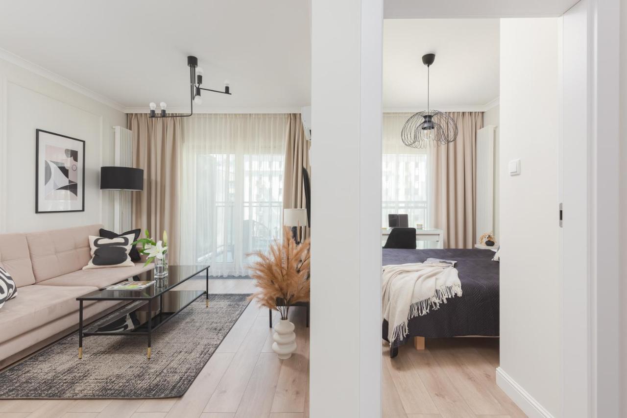 Mennica Residence Central Apartment By Renters Prestige Varsovia Exterior foto